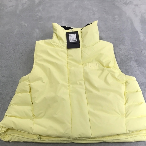 Rains Loop W Vest In Straw Size M New - Picture 1 of 14